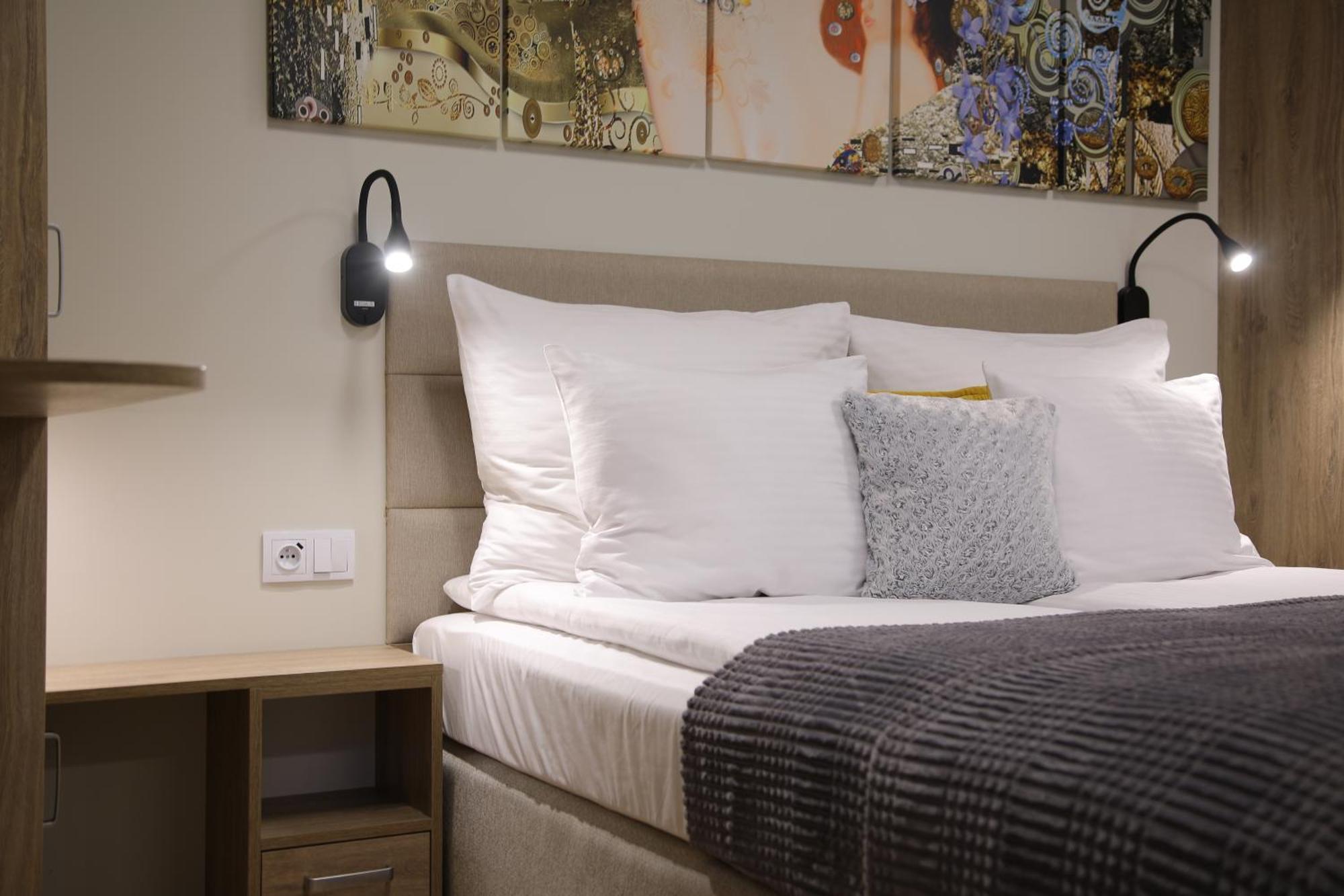 Inpoint Apartments G15 Near Old Town & Kazimierz District & Parking Option Краків Номер фото