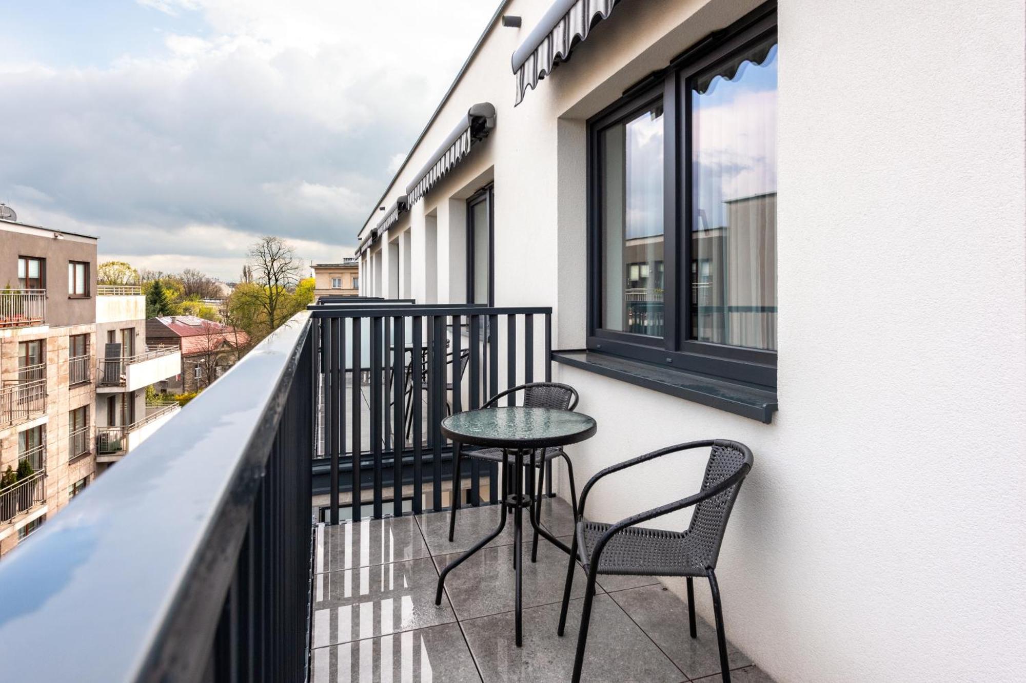 Inpoint Apartments G15 Near Old Town & Kazimierz District & Parking Option Краків Номер фото